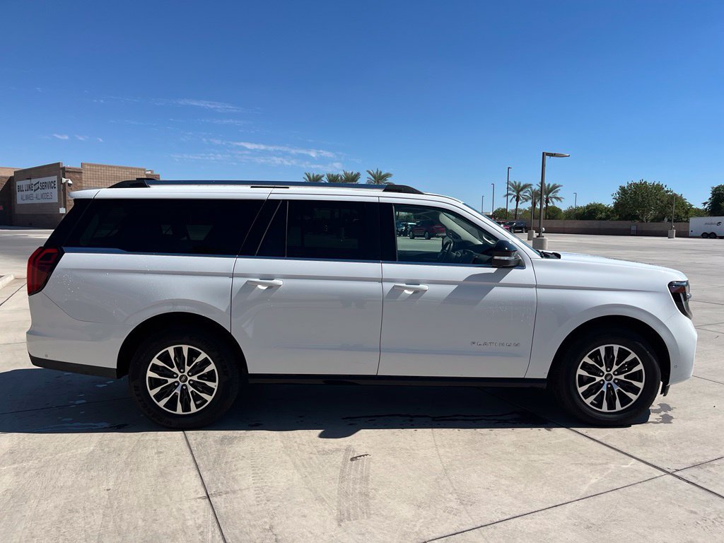 Used 2025 Ford Expedition Max Platinum AWD/4WD image 5