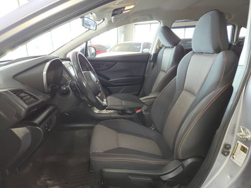 Used 2022 Subaru Crosstrek 2.0i Premium AWD/4WD image 17