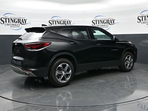 Used 2025 Chevrolet Blazer LT image 7