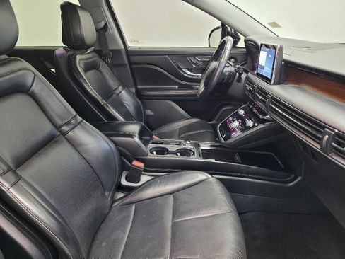 Used 2020 Lincoln Corsair Reserve w/ Rear Removable Package Tray FWD image 21