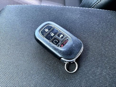 Used 2023 Honda Civic Sport image 15