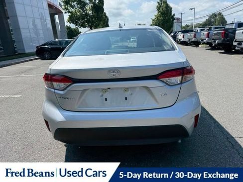 Used 2026 Toyota Corolla LE FWD image 13