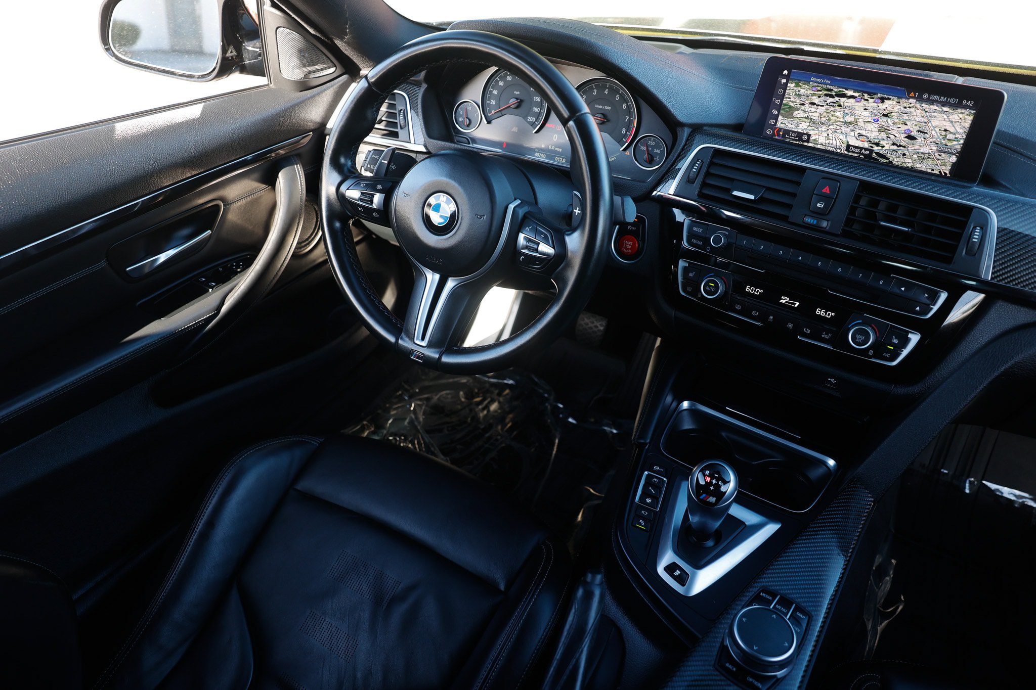 Used 2019 BMW M4 Coupe w/ Executive Package RWD image 25