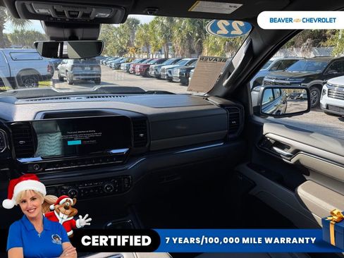 Used 2022 Chevrolet Silverado 1500 ZR2 w/ Technology Package image 24