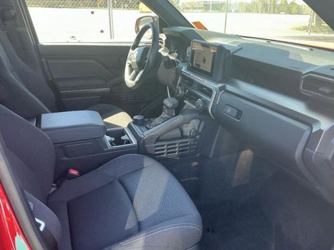 Used 2025 Toyota 4Runner SR5 image 25