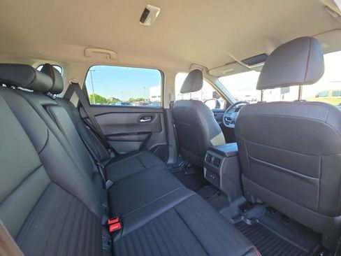 New 2026 Nissan Rogue SV AWD/4WD image 27