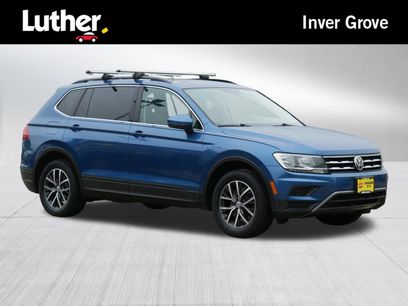 Used 2019 Volkswagen Tiguan SE w/ Panoramic Sunroof Package