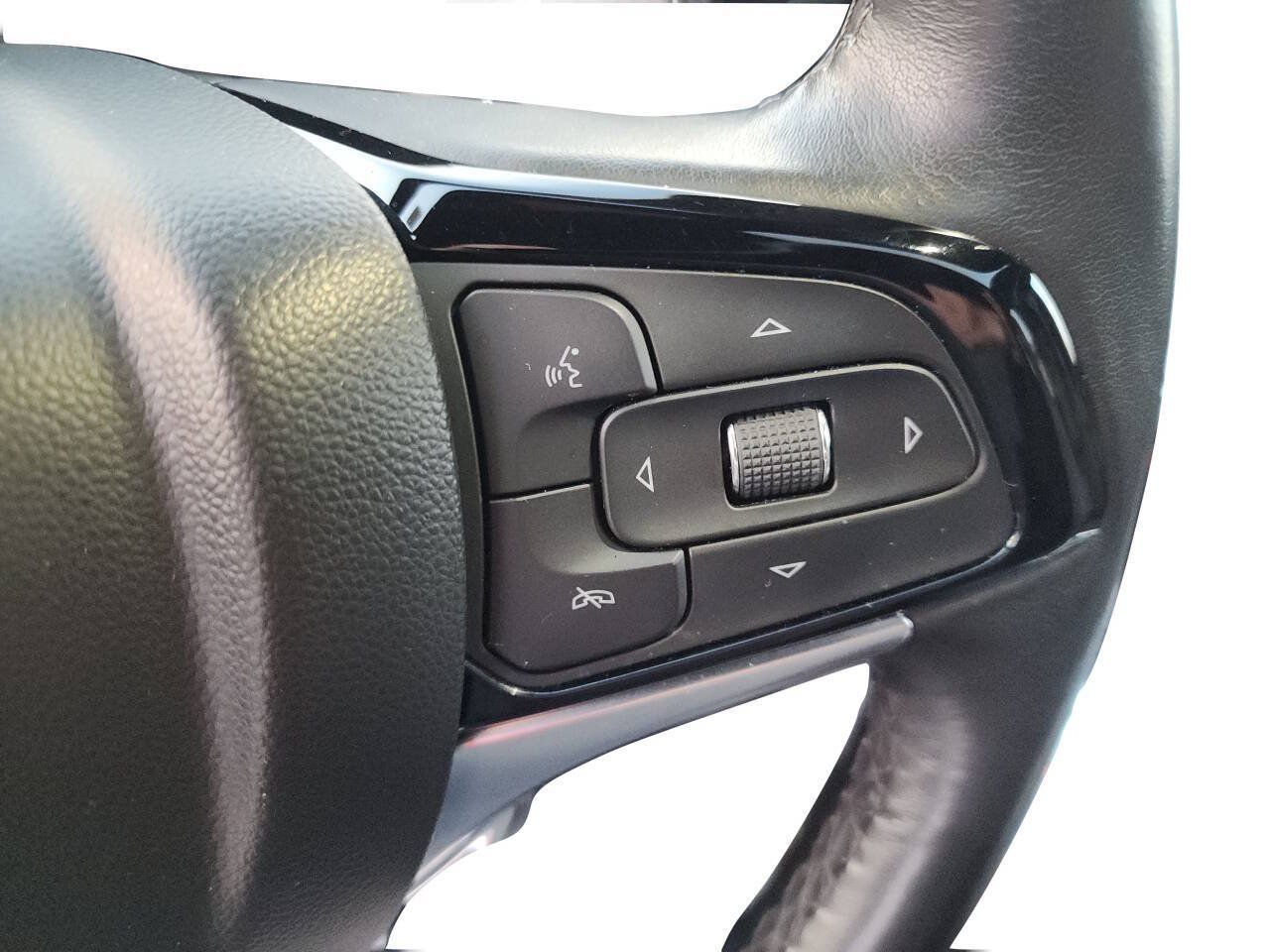 Used 2024 Buick Enclave Essence w/ Experience Buick Package AWD/4WD image 30