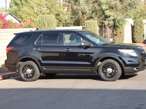 Used 2015 Ford Explorer 4WD Police Interceptor image 4