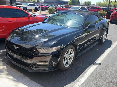 Used 2015 Ford Mustang Convertible RWD image 1