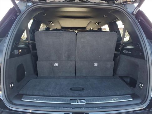 Used 2022 Jeep Grand Cherokee L Overland image 18