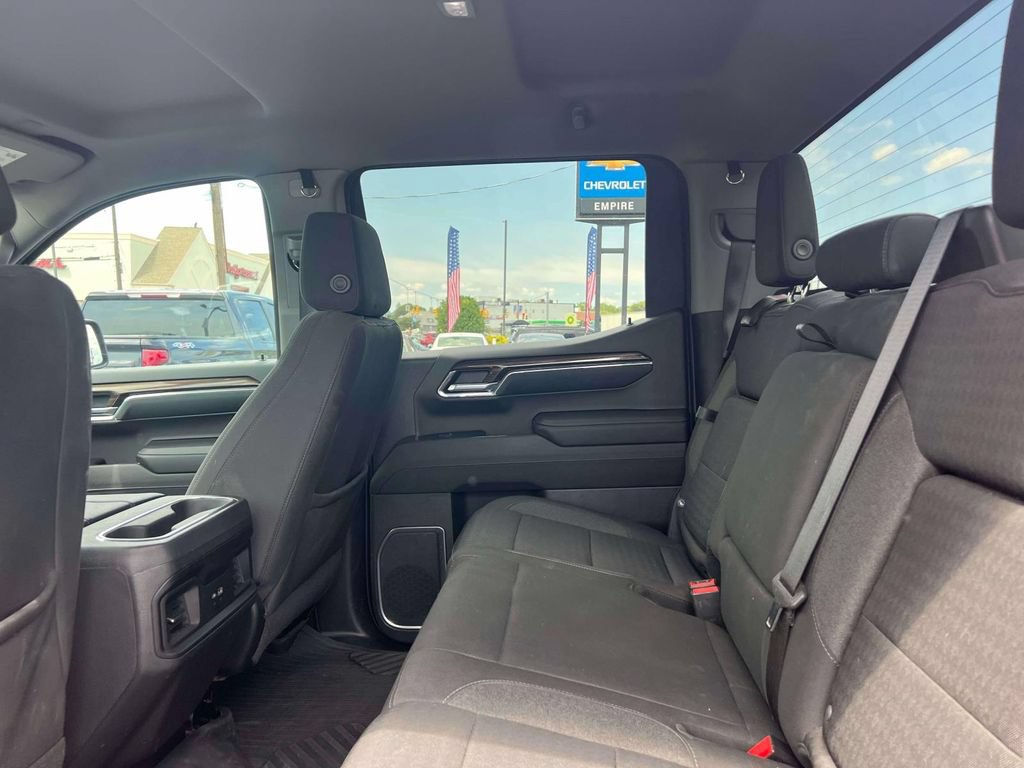 Used 2023 Chevrolet Silverado 1500 LT Trail Boss w/ Protection Package AWD/4WD image 13