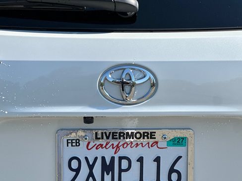 Used 2026 Toyota Highlander XLE AWD/4WD image 48