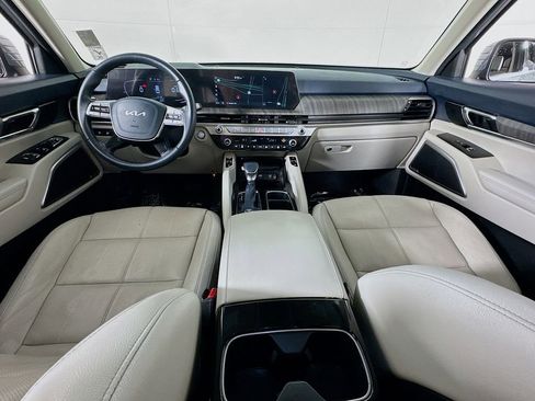 Used 2023 Kia Telluride EX w/ EX Captain's Chair Package image 25