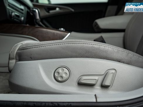 Used 2018 Audi S6 Prestige w/ Prestige Package image 12