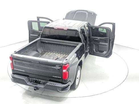 Used 2019 Chevrolet Silverado 1500 Custom w/ Custom Value Package image 46