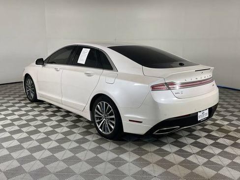 Used 2018 Lincoln MKZ Select w/ Select Plus Package FWD image 23