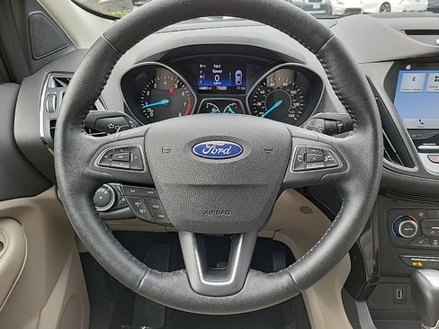 Used 2017 Ford Escape Titanium AWD/4WD image 20