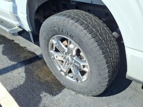 Used 2023 Ford F150 Lariat w/ Trailer Tow Package AWD/4WD image 18