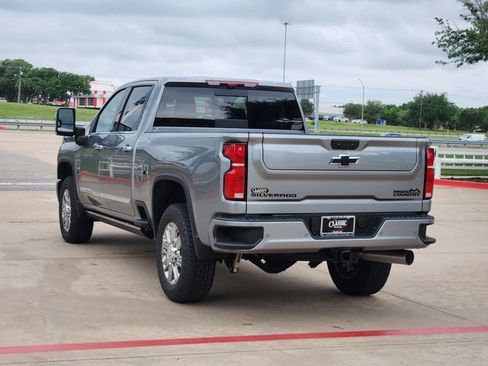 New 2026 Chevrolet Silverado 2500 High Country w/ High Country Premium Package AWD/4WD image 3