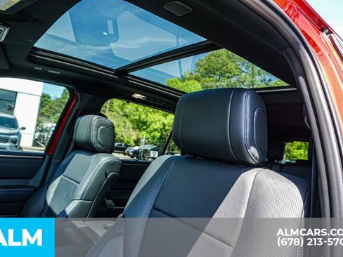 Used 2026 Toyota Sequoia Platinum AWD/4WD image 18
