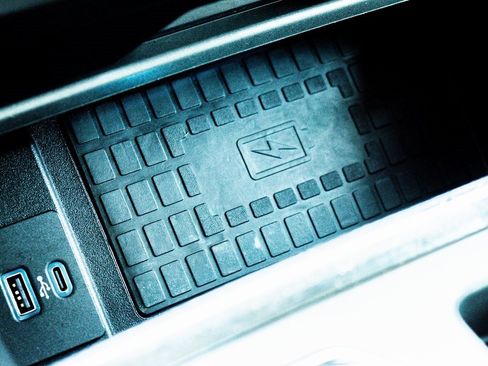 Used 2021 Ford Expedition XLT image 16