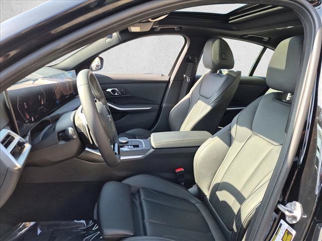 Used 2025 BMW 330i Sedan w/ Convenience Package RWD image 17