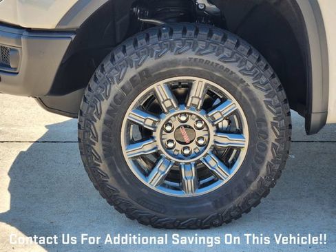 New 2026 GMC Sierra 1500 AT4X w/ LPO, Black Badging Package AWD/4WD image 7