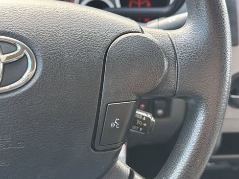 Used 2013 Toyota Tundra 2WD CrewMax w/ Tow Pkg image 27