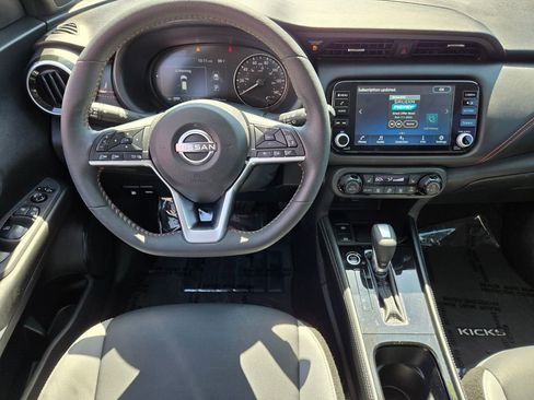 Certified 2023 Nissan Kicks SR w/ SR Premium Package FWD image 13