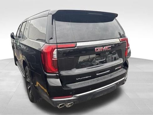 Used 2025 GMC Yukon XL AT4 w/ Premium Trailering Package AWD/4WD image 10