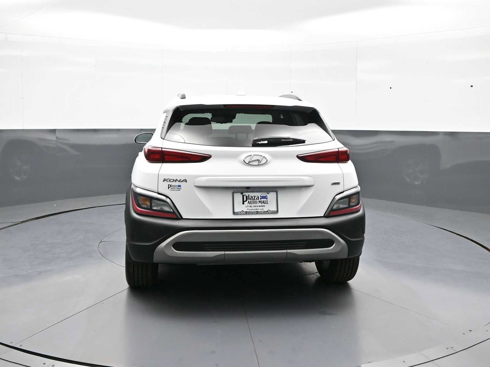 Certified 2023 Hyundai Kona SEL AWD/4WD image 7