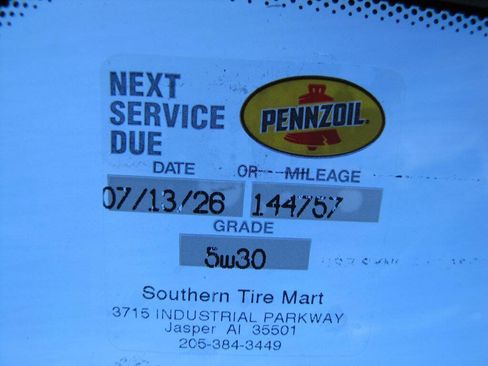 Used 2017 Cadillac XT5 Luxury image 38