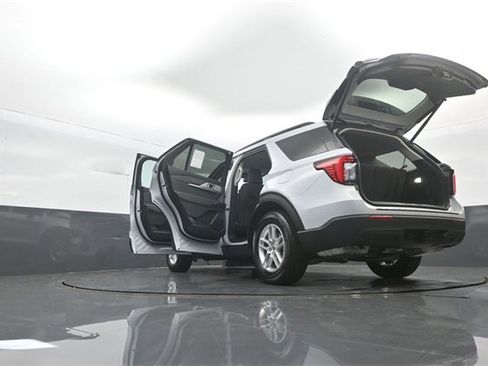 New 2026 Ford Explorer Active image 41