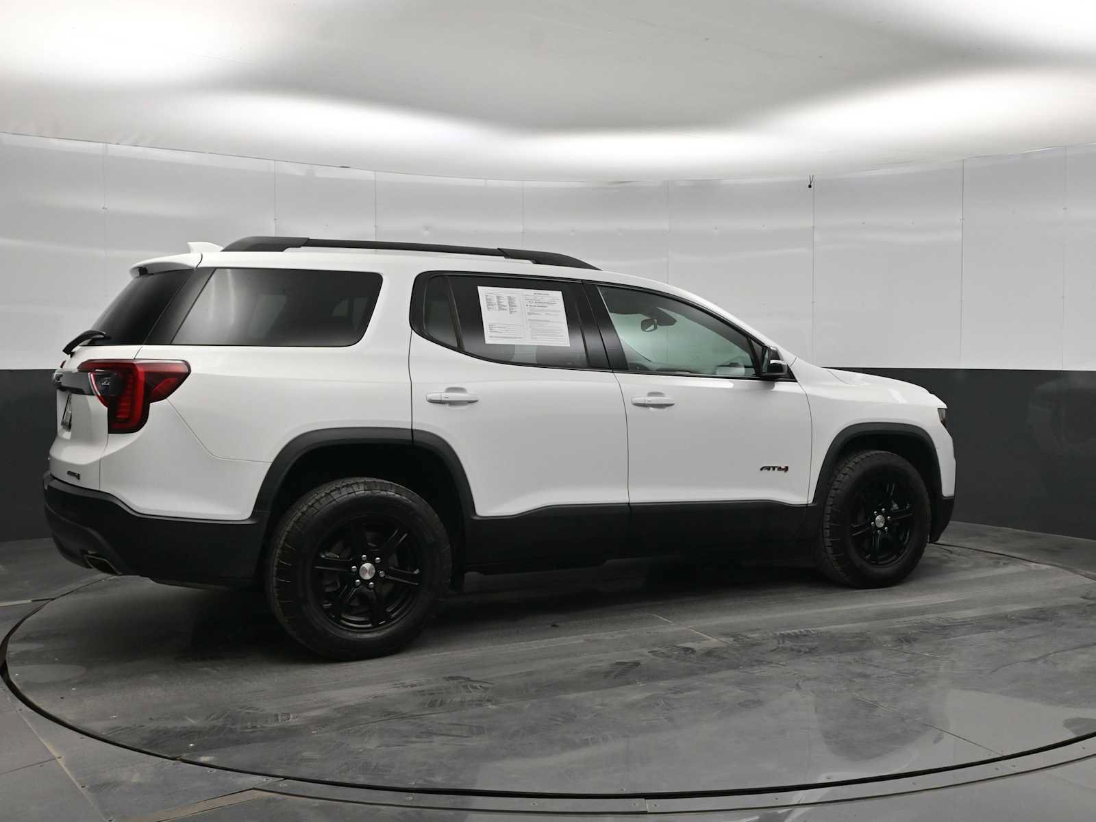 Used 2023 GMC Acadia AT4 AWD/4WD image 7