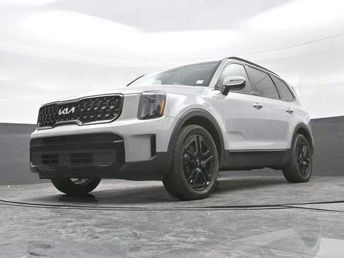 Used 2024 Kia Telluride EX X-Line AWD/4WD image 18