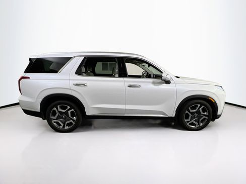 Used 2024 Hyundai Palisade Limited AWD/4WD image 4