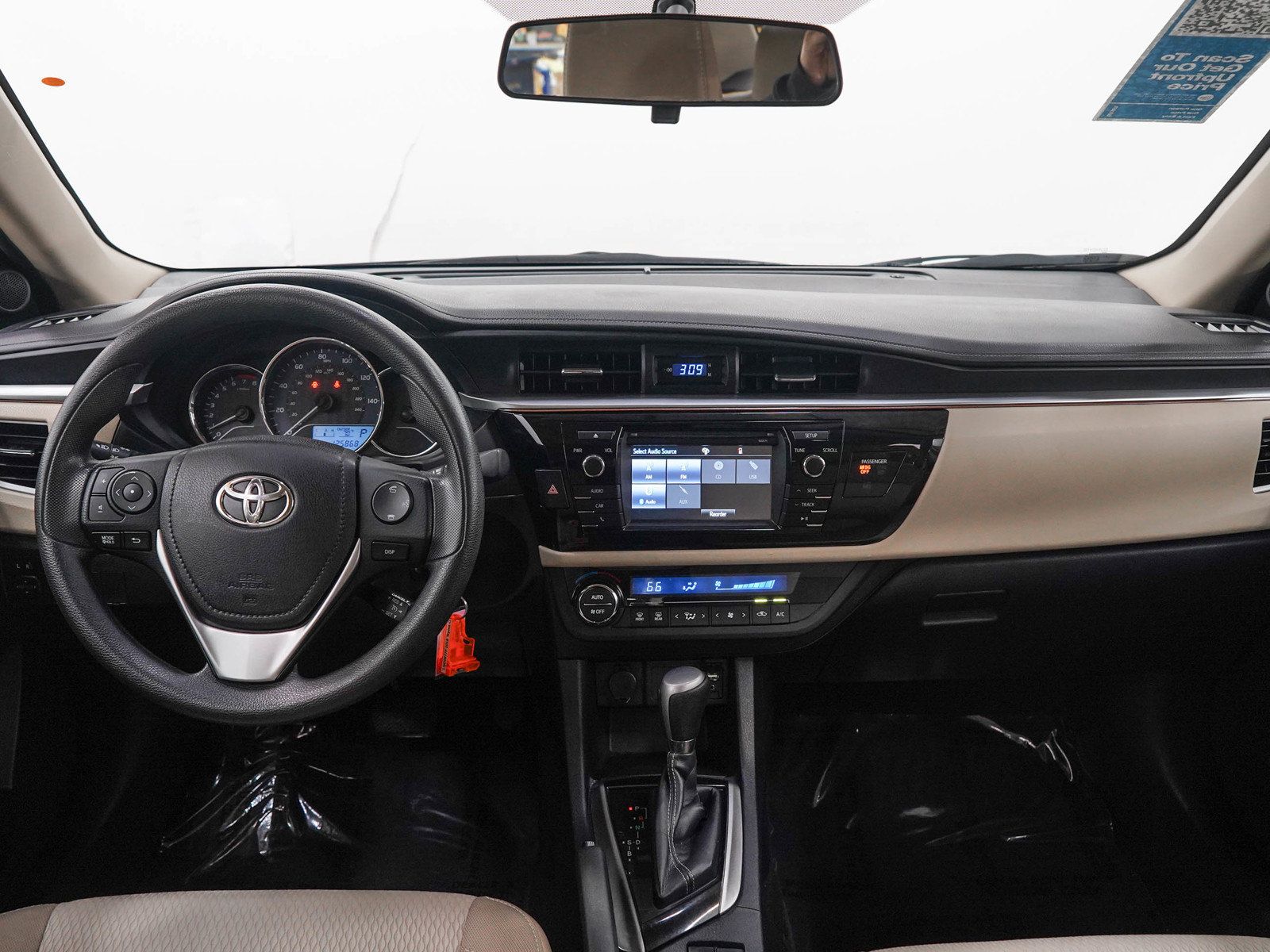 Used 2016 Toyota Corolla LE FWD image 13