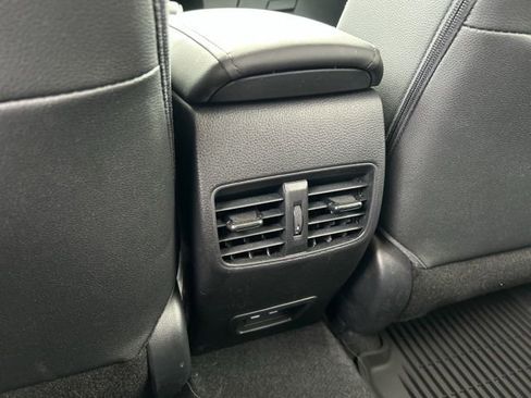 Used 2026 Toyota Corolla Cross XLE w/ Convenience Package image 22