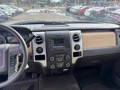 Used 2013 Ford F150 XLT w/ XLT Chrome Pkg image 10