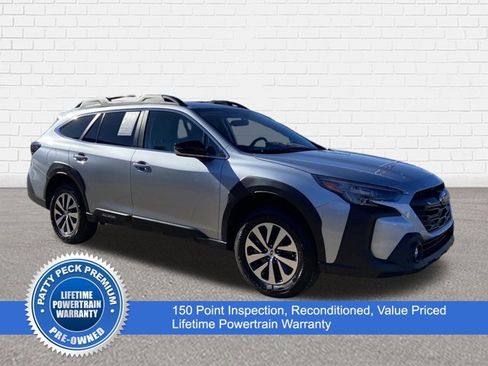 Used 2024 Subaru Outback Premium image 1