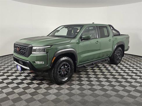 Used 2022 Nissan Frontier PRO-4X w/ Pro-4X Premium Package image 9