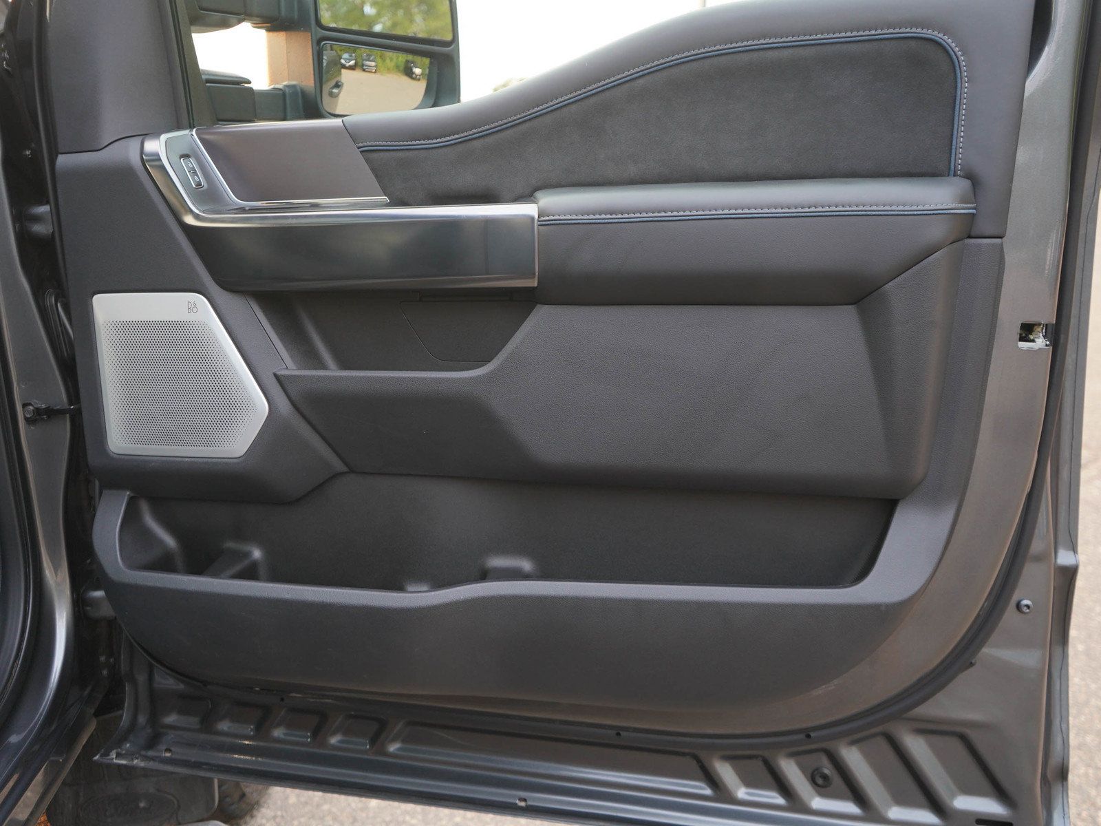 Used 2026 Ford F250 Platinum AWD/4WD image 10