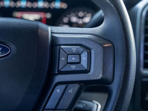 Certified 2021 Ford F250 XLT w/ XLT Premium Package image 25