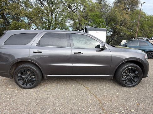 Used 2019 Dodge Durango GT image 4