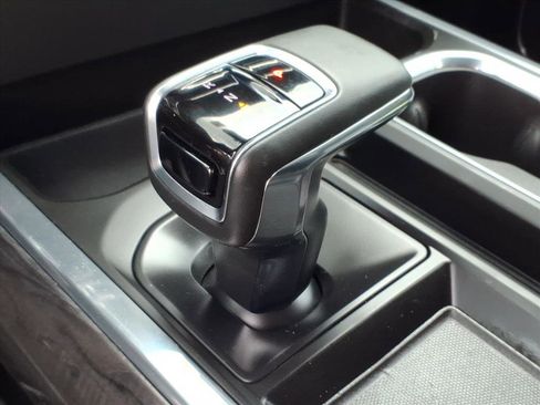 Used 2023 Chevrolet Silverado 1500 LTZ w/ Z71 Off-Road Package AWD/4WD image 11