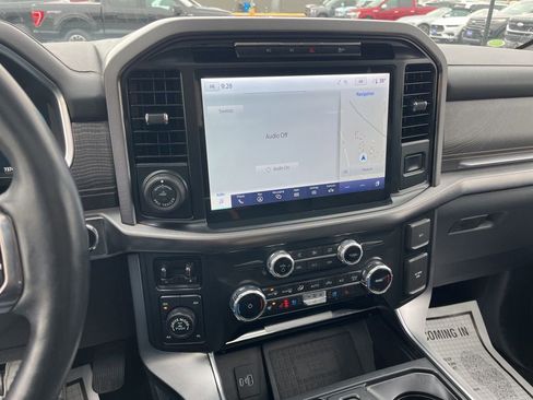 Used 2022 Ford F150 Platinum w/ Equipment Group 701A High AWD/4WD image 18