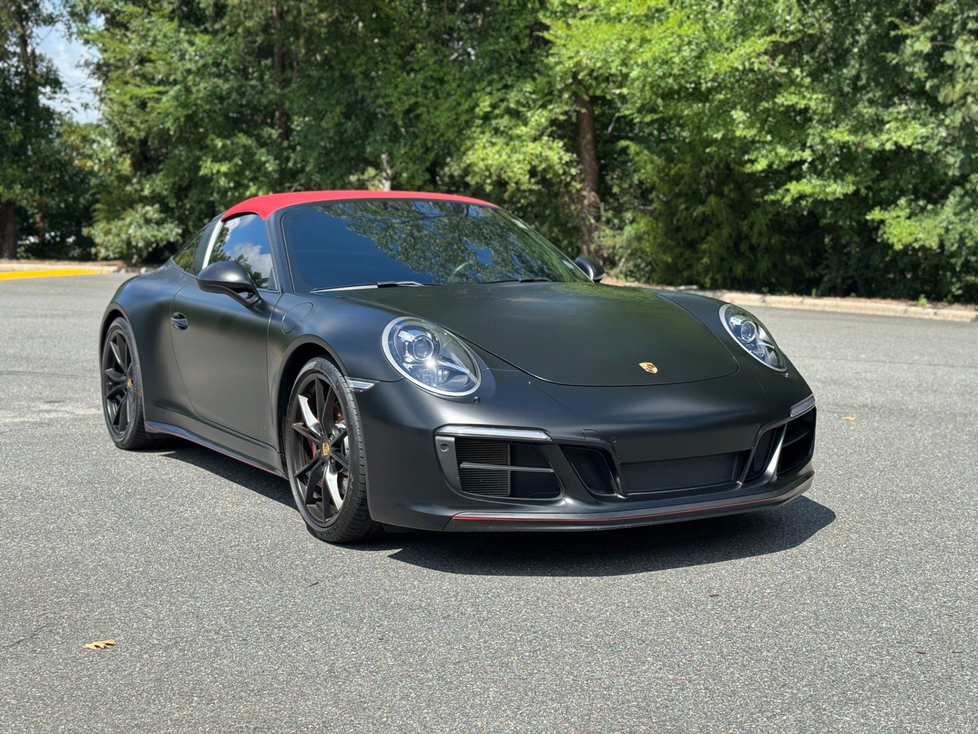 Used 2017 Porsche 911 Targa 4 GTS AWD/4WD image 16