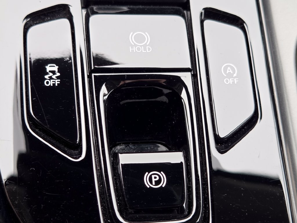 Certified 2025 Lexus NX 250 FWD w/ Accessory Package (2T) image 13