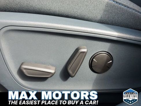 New 2025 Ford Maverick XLT w/ Equipment Group 301A image 19